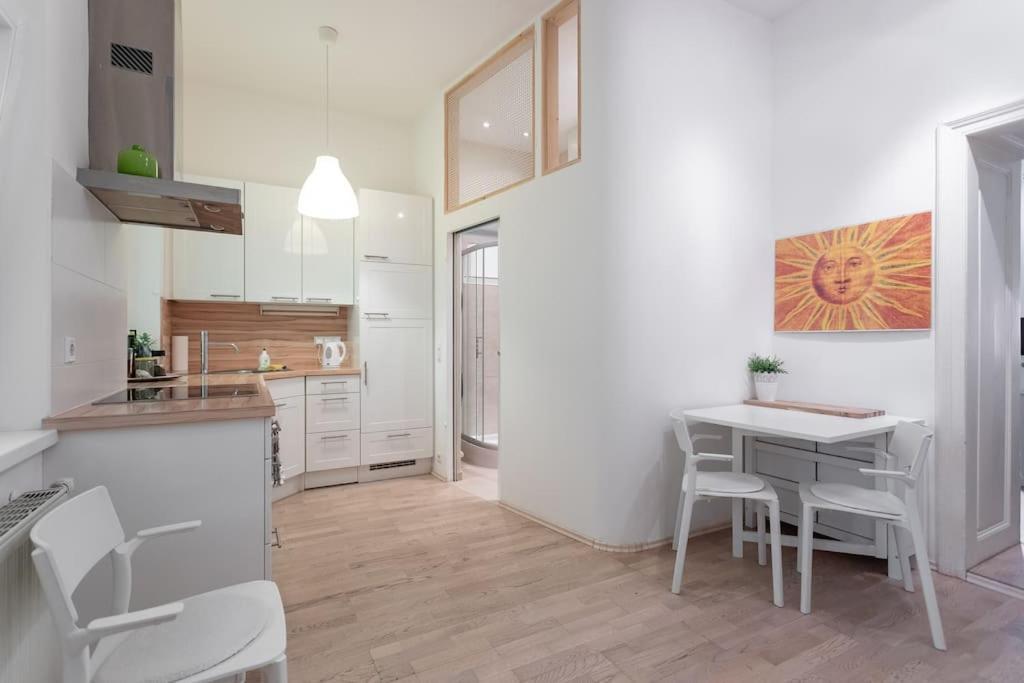 Danube Art Apartments เวียนนา ภายนอก รูปภาพ
